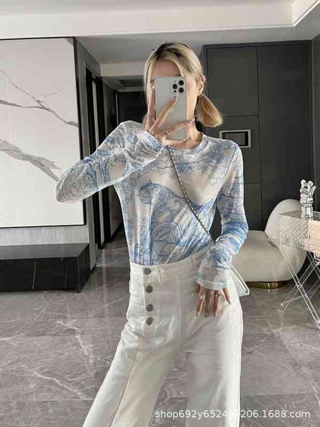 women's t-shirt spring and summer animal jungle jacquard long sleeve round neck bottomed sunscreen clothes breathable comfortable s5dx, White
women's t-shirt spring and summer animal jungle jacquard long sleeve round neck bottomed sunscreen clothes breathable comfortable s5dx, White