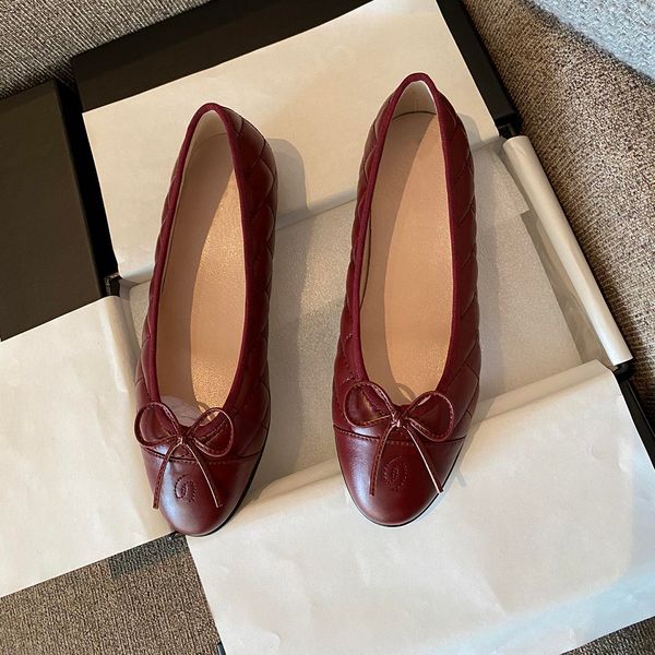 casual shoes designer sneakers luxury sneaker c brand woman designer trainer genuine leather ace slipper sandal slide bagshoe1978 09, Black
casual shoes designer sneakers luxury sneaker c brand woman designer trainer genuine leather ace slipper sandal slide bagshoe1978 09, Black