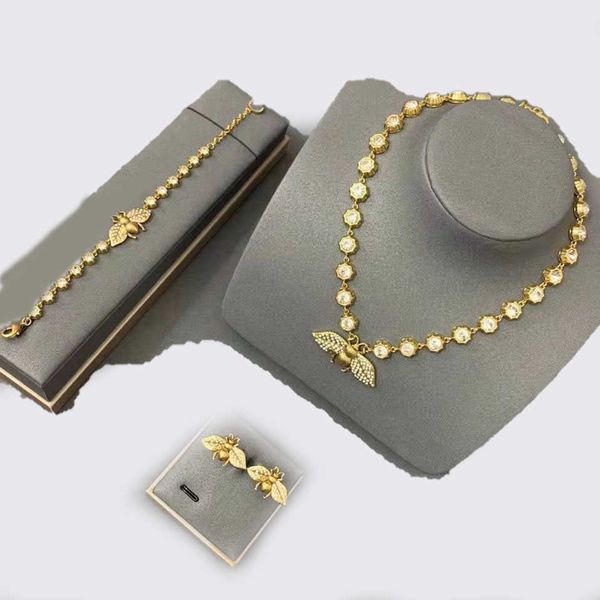 designer necklaces double g new vintage anti allergy non fade bee necklace lady bee bracelet earrings, Silver
designer necklaces double g new vintage anti allergy non fade bee necklace lady bee bracelet earrings, Silver