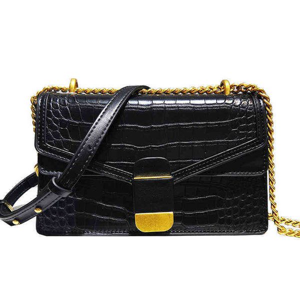 designer babel pinkors copper metal chain lock female shoulder messenger stone grain texture embossed mini square bag for women 220427
designer babel pinkors copper metal chain lock female shoulder messenger stone grain texture embossed mini square bag for women 220427