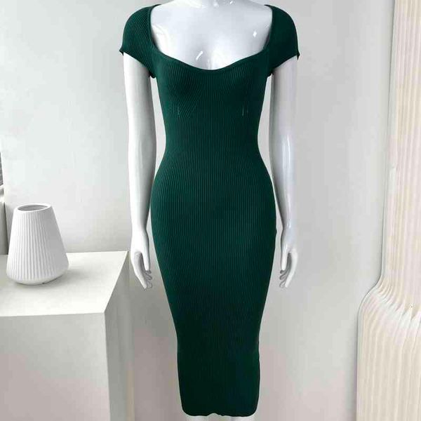 casual dresses foreign trade original order versatile elegant temperament goddess square neck knitted high waist slim mid length skirt, Black;gray
casual dresses foreign trade original order versatile elegant temperament goddess square neck knitted high waist slim mid length skirt, Black;gray