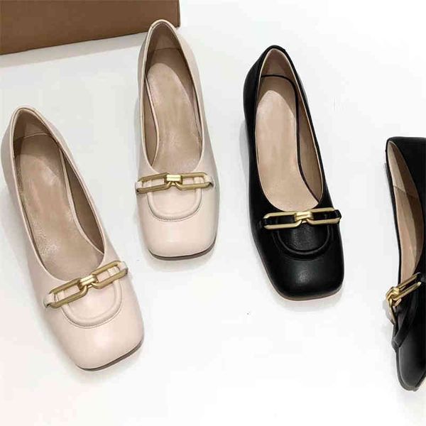 sandals spring pure handmade leather square head chain leisure middle heel work shoes women's commuting thick shallow mouth single, Black
sandals spring pure handmade leather square head chain leisure middle heel work shoes women's commuting thick shallow mouth single, Black