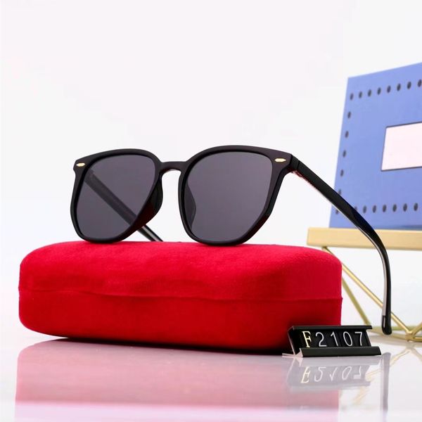 fashion classic designer sunglasses men ladies sunglasses uv400 glasses polaroid lenses 2107 with box, White;black
fashion classic designer sunglasses men ladies sunglasses uv400 glasses polaroid lenses 2107 with box, White;black