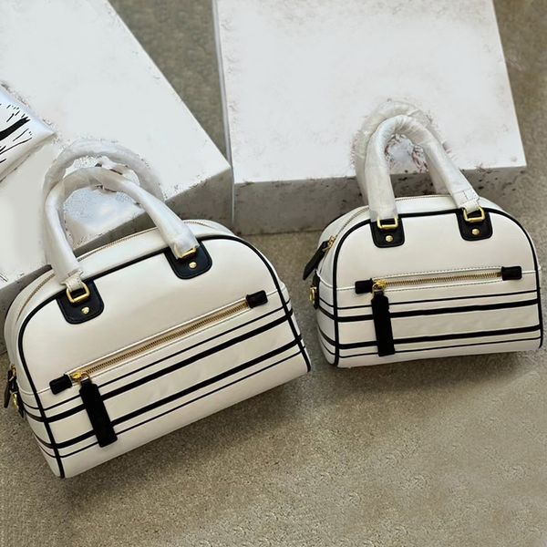 fashion sprots handbag shoulder bags shopping crossbody luxury designer bowling totes bag men women large capacity travel handbags genuine l
fashion sprots handbag shoulder bags shopping crossbody luxury designer bowling totes bag men women large capacity travel handbags genuine l