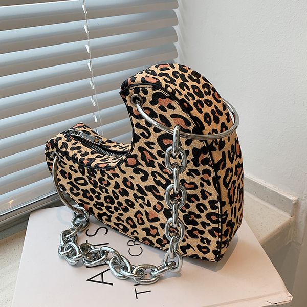 leopard heart-shaped underarm bag 2022 summer new pu leather women's designer handbag luxury brand chain shoulder bags
leopard heart-shaped underarm bag 2022 summer new pu leather women's designer handbag luxury brand chain shoulder bags