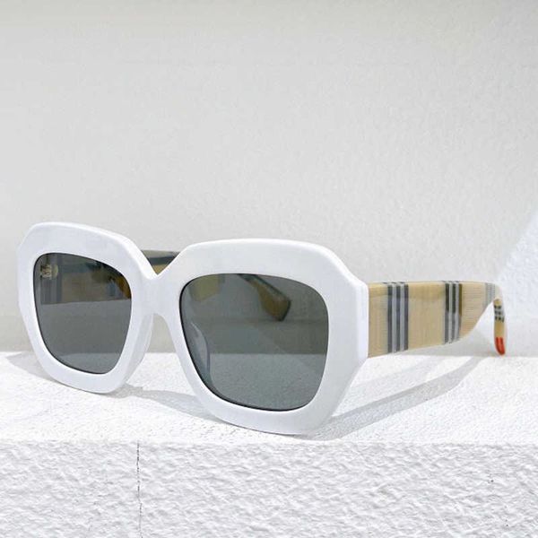 women's sunglasses e4334 fashion luxury sunglasses square lattice square sunglasses frame men's or women's vacation uv400, White;black
women's sunglasses e4334 fashion luxury sunglasses square lattice square sunglasses frame men's or women's vacation uv400, White;black