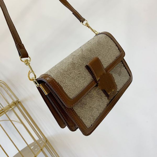 embroidered letters messenger bag luxury designer women's universal wallet shoulder bag fashion beautiful goddess surprise gift for
embroidered letters messenger bag luxury designer women's universal wallet shoulder bag fashion beautiful goddess surprise gift for