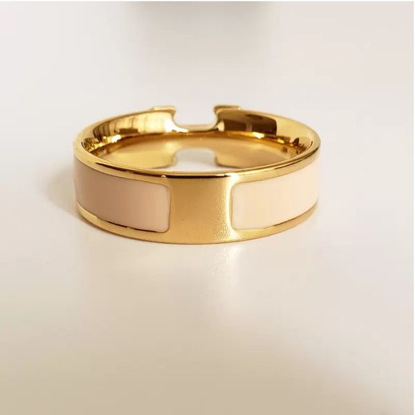 new designer design titanium ring classic jewelry men and women couple rings modern style band q0604, Golden;silver
new designer design titanium ring classic jewelry men and women couple rings modern style band q0604, Golden;silver