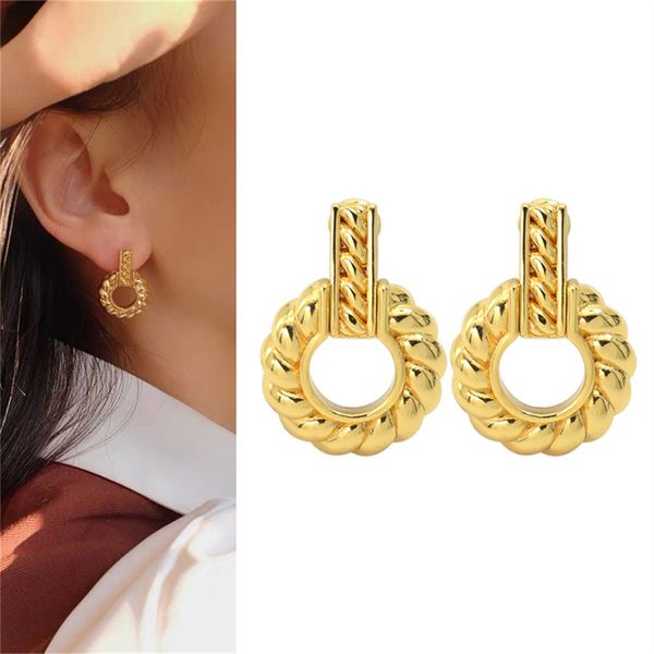 2022 luxury earrings designers jewelry copper stud vintage circle round earring bulk gold charm charms drop earrings hoop ear for women acce, Golden;silver
2022 luxury earrings designers jewelry copper stud vintage circle round earring bulk gold charm charms drop earrings hoop ear for women acce, Golden;silver