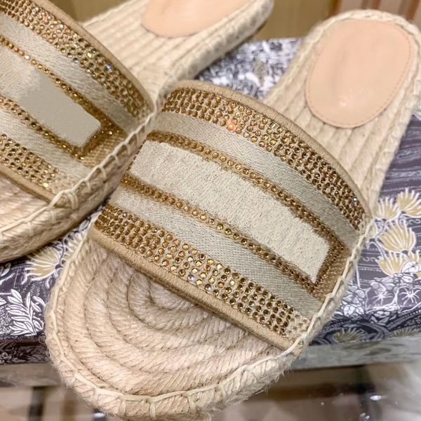 22ss women designers slides slippers embroidery letters slide fashion casual shoe beach straw weave sandals slipper wholesale, Black
22ss women designers slides slippers embroidery letters slide fashion casual shoe beach straw weave sandals slipper wholesale, Black