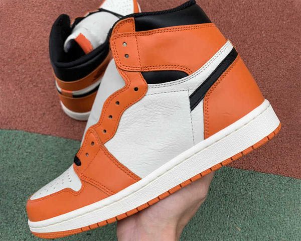 designer shoes mens 1 high og basketball jumpman 1sreverse shattered backboard men women sail black starfish sneakers trainers
designer shoes mens 1 high og basketball jumpman 1sreverse shattered backboard men women sail black starfish sneakers trainers