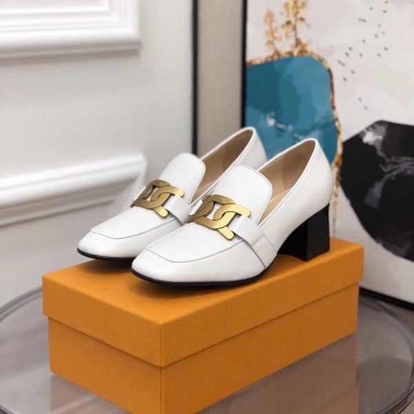 women's shoes medium heels luxury designer brand early spring new british color design dust bag are size35-40, Black
women's shoes medium heels luxury designer brand early spring new british color design dust bag are size35-40, Black