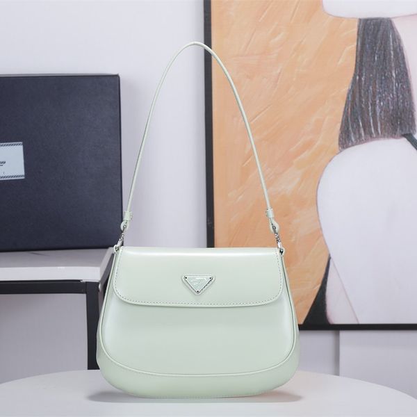 designer bags luxury cleo bright leather flip triangle iconic design of the 1990s magnetic buckle women shoulder bag
designer bags luxury cleo bright leather flip triangle iconic design of the 1990s magnetic buckle women shoulder bag