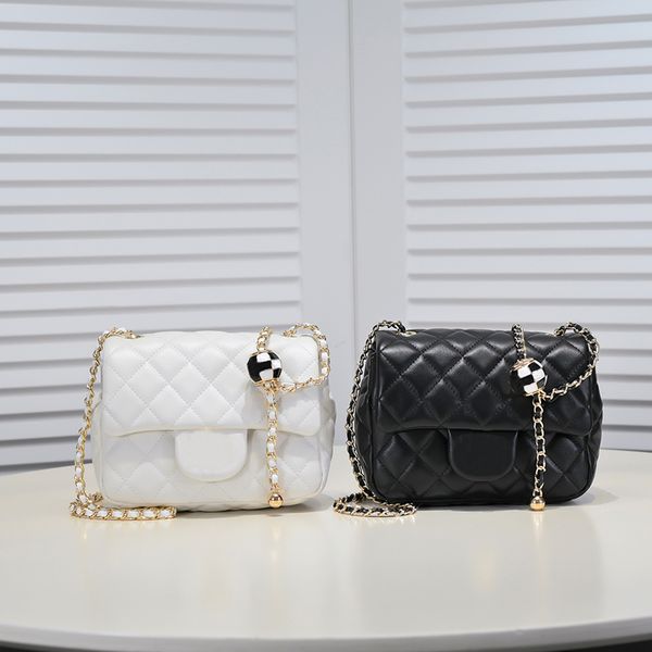 2022 fashion purse designer bag women totes shoulder bags cowskin genuine leather handbag scarf charm with shoulders handbags straps and pac, Black;red
2022 fashion purse designer bag women totes shoulder bags cowskin genuine leather handbag scarf charm with shoulders handbags straps and pac, Black;red