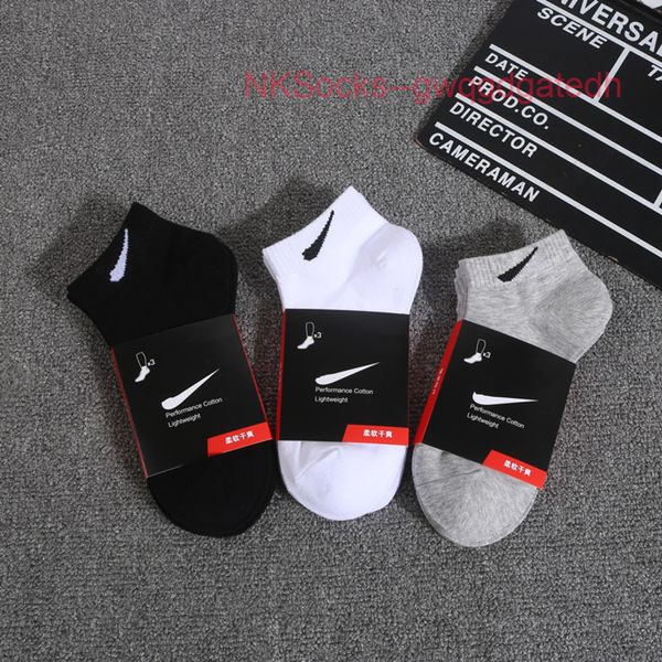 men's sports fashion socks classic hook brand medium tube solid men women basketball sweat absorbing breathable short boat sock luxury, Black
men's sports fashion socks classic hook brand medium tube solid men women basketball sweat absorbing breathable short boat sock luxury, Black