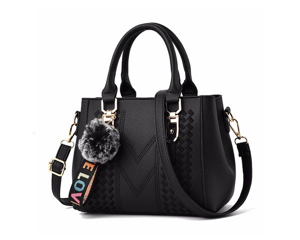 women handbags with fur ball designer pu leather shoulder messenger bag winter lady crossbody tote bag female purse
women handbags with fur ball designer pu leather shoulder messenger bag winter lady crossbody tote bag female purse