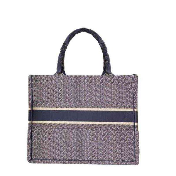 3a5a designer handbags fashion luxury canvas embroidery tote bag 41cm/36.5cm oversize three-dimensional women shoulder multi poche, Red;black
3a5a designer handbags fashion luxury canvas embroidery tote bag 41cm/36.5cm oversize three-dimensional women shoulder multi poche, Red;black
