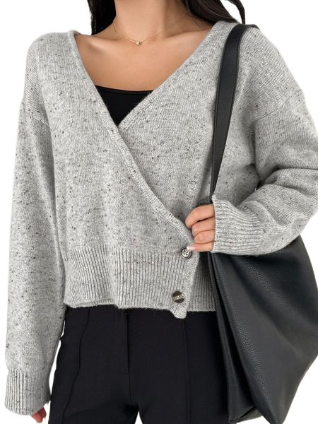 dazy button front drop shoulder sweater b3xt#, White;black
dazy button front drop shoulder sweater b3xt#, White;black