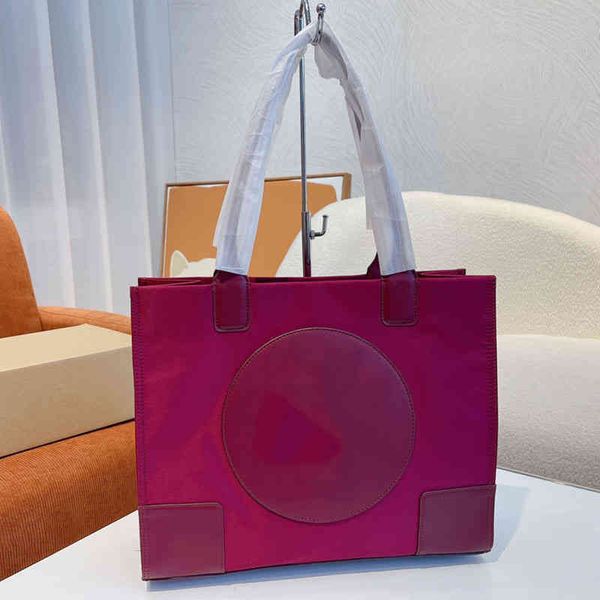 women luxurys designers tote bags luxury handbag shoulder leather designer waterproof dirt-resistant crossbody female shopping purses 220331
women luxurys designers tote bags luxury handbag shoulder leather designer waterproof dirt-resistant crossbody female shopping purses 220331