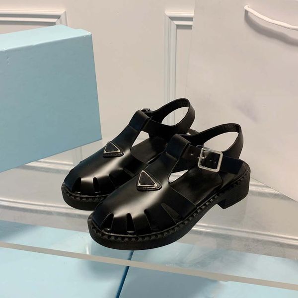 2022 summer fashion slippers sandals sliders for women women's shoes black thick heel baotou sandals 01
2022 summer fashion slippers sandals sliders for women women's shoes black thick heel baotou sandals 01