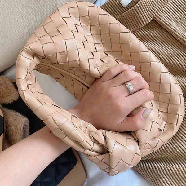 venetas handbags designer bottegas quality home high same hand woven women's armpit bag portable soft leather dumplings shoulder crossb
venetas handbags designer bottegas quality home high same hand woven women's armpit bag portable soft leather dumplings shoulder crossb