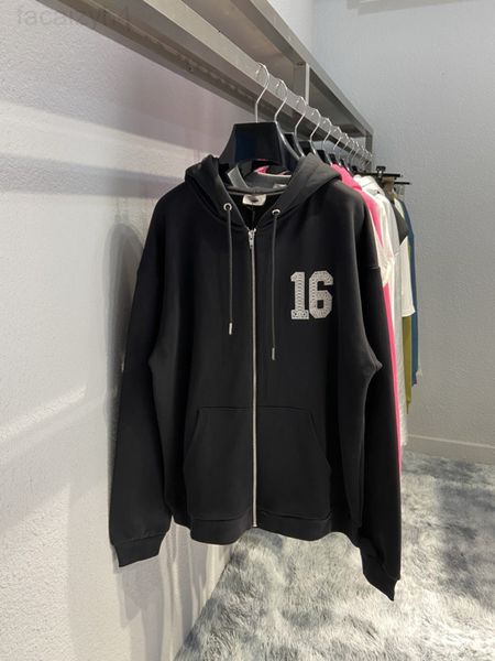 women's hoodies & sweatshirts designer front and back 16 alphanumeric three-dimensional embroidery zipper terry os off shoulder version, Black
women's hoodies & sweatshirts designer front and back 16 alphanumeric three-dimensional embroidery zipper terry os off shoulder version, Black