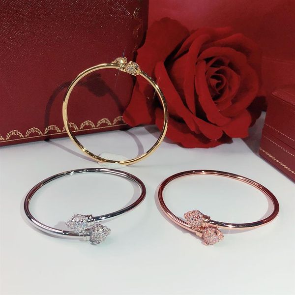 double leopard head personality domineering women's bracelet money simplicity dance bracelet giving gifts l211n, Black
double leopard head personality domineering women's bracelet money simplicity dance bracelet giving gifts l211n, Black