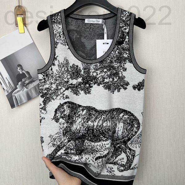 women's tanks & camis designer shenzhen nanyou women's clothing spring and summer female dor jungle jacquard pattern knitted vest, White
women's tanks & camis designer shenzhen nanyou women's clothing spring and summer female dor jungle jacquard pattern knitted vest, White