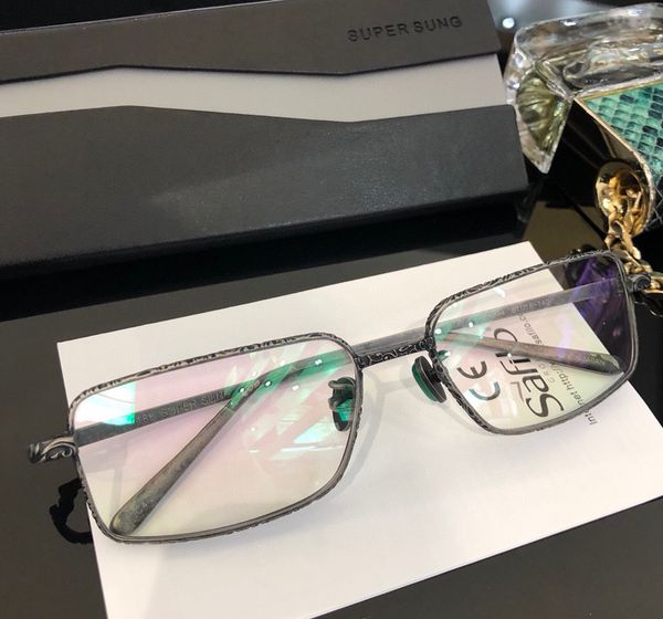 894 sunglasses for fashion pure titanium plated with gold round frame everyday glasses sheet combination random box, White;black
894 sunglasses for fashion pure titanium plated with gold round frame everyday glasses sheet combination random box, White;black