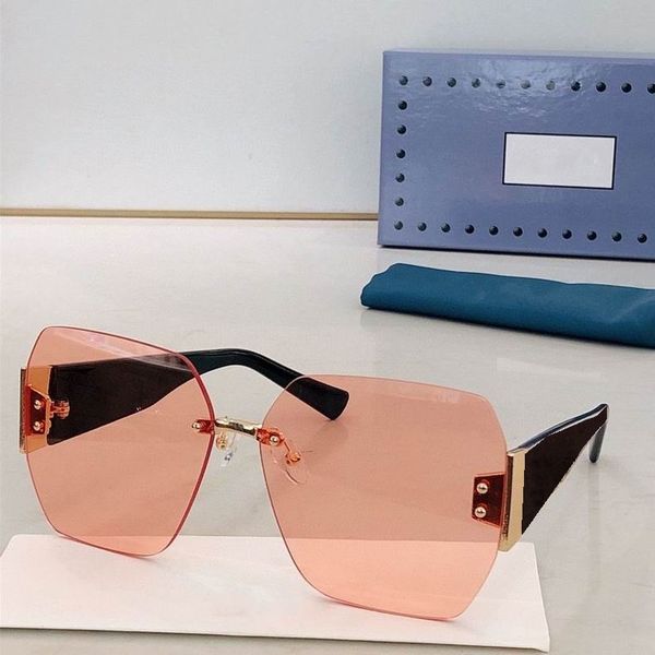 2022 women men fashion sunglasses black width plank frame pink frameless lenses available with box, White;black
2022 women men fashion sunglasses black width plank frame pink frameless lenses available with box, White;black