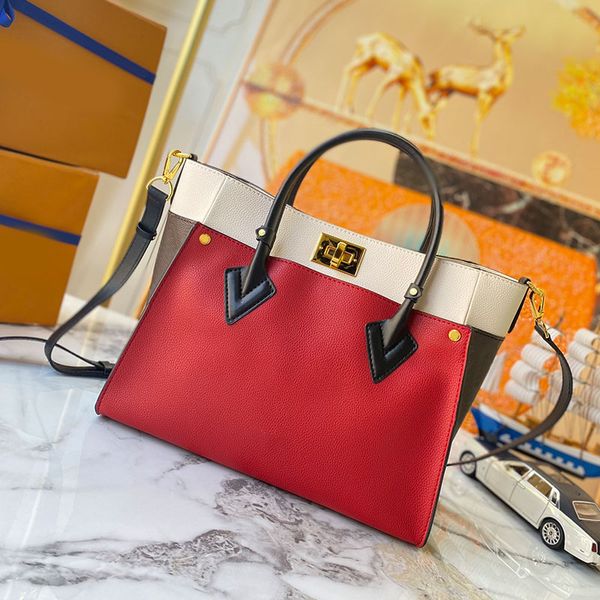 two-tone tote bag women handbag twist lock 9 colours designer bag crossbody shoulder bags large capacity totes canvas fine grain calf genuin
two-tone tote bag women handbag twist lock 9 colours designer bag crossbody shoulder bags large capacity totes canvas fine grain calf genuin