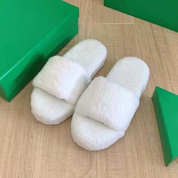 foam runners slipper slippers designer sandals for women suitable for spring and autumn black red white pink with box 35-41
foam runners slipper slippers designer sandals for women suitable for spring and autumn black red white pink with box 35-41