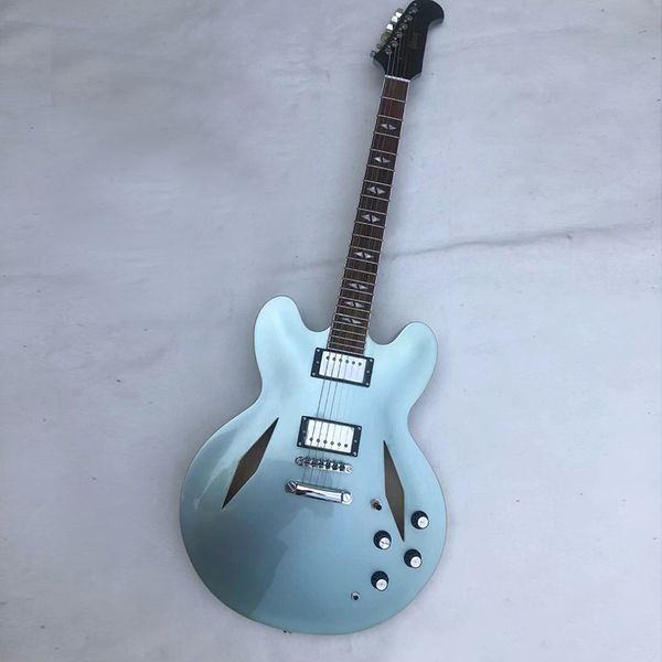 classic jazz electric guitar, rosewood fingerboard, hollow jazz guitar, professional performance level, delivery to home
classic jazz electric guitar, rosewood fingerboard, hollow jazz guitar, professional performance level, delivery to home