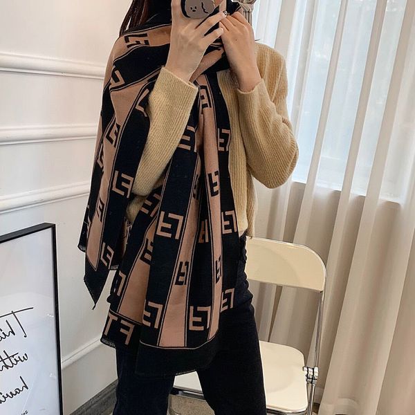 fashion scarves scarf women's winter 2021 new warm f letter imitation cashmere double-si, Blue;gray
fashion scarves scarf women's winter 2021 new warm f letter imitation cashmere double-si, Blue;gray
