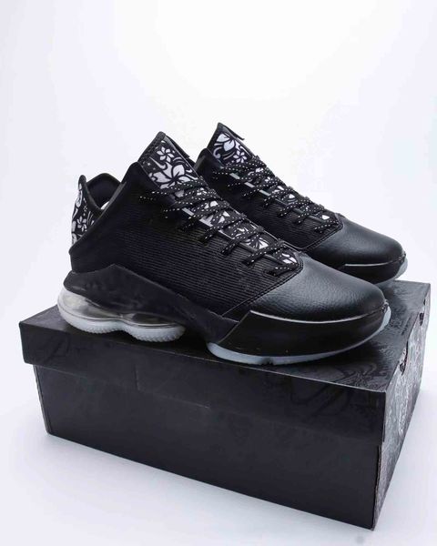 n k lebron 18 generation combat basketball shoes high air cushion fly woven sports casual fashion black
n k lebron 18 generation combat basketball shoes high air cushion fly woven sports casual fashion black