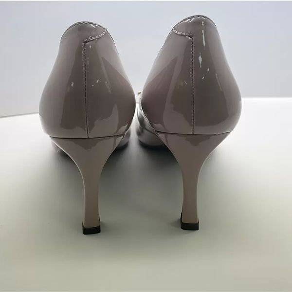 new cow patent leather high-heeled formal shoes are fashionable and versatile, Black
new cow patent leather high-heeled formal shoes are fashionable and versatile, Black