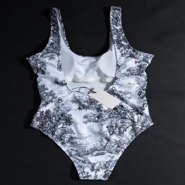 women designer swimsuit tankinis fashion beach bathing suits summer swimwear clothing one piece animal printed s-xl259c, White;black
women designer swimsuit tankinis fashion beach bathing suits summer swimwear clothing one piece animal printed s-xl259c, White;black