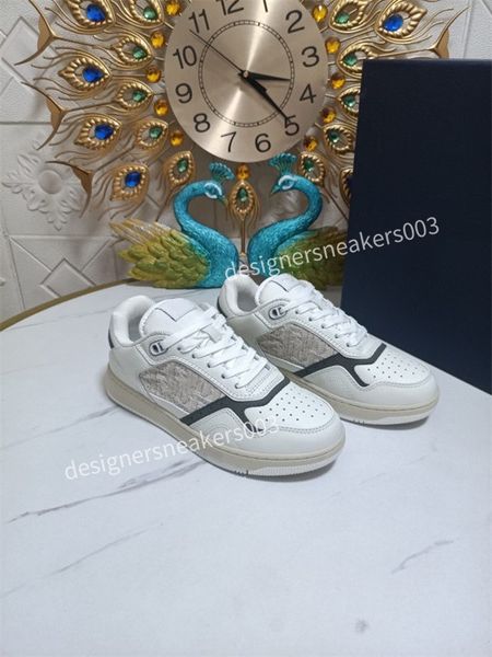 2022 designers sneakers mens casual shoes boots knitted canvas calfskin sneaker low cut platform shoe leather lace up reflective trainers si, Black
2022 designers sneakers mens casual shoes boots knitted canvas calfskin sneaker low cut platform shoe leather lace up reflective trainers si, Black