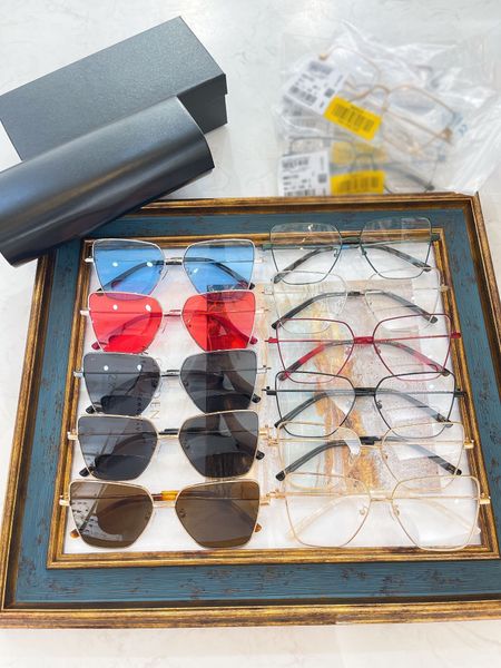 men sunglasses for women latest selling fashion sun glasses mens sunglass gafas de sol glass uv400 lens with random matching 0170, White;black
men sunglasses for women latest selling fashion sun glasses mens sunglass gafas de sol glass uv400 lens with random matching 0170, White;black