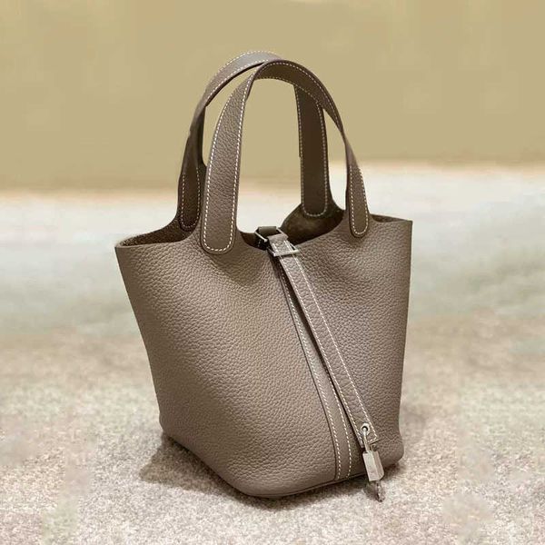 vegetable basket bags picotin lock female genuine leather 2021 first layer cowhide handbag large capacity bucket bag brand tote luxury 99#4
vegetable basket bags picotin lock female genuine leather 2021 first layer cowhide handbag large capacity bucket bag brand tote luxury 99#4