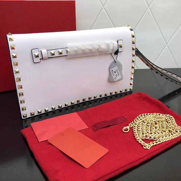 new handbags brand designer luxury rivet shoulder bag hardware chain leather fashion envelope ladies
new handbags brand designer luxury rivet shoulder bag hardware chain leather fashion envelope ladies