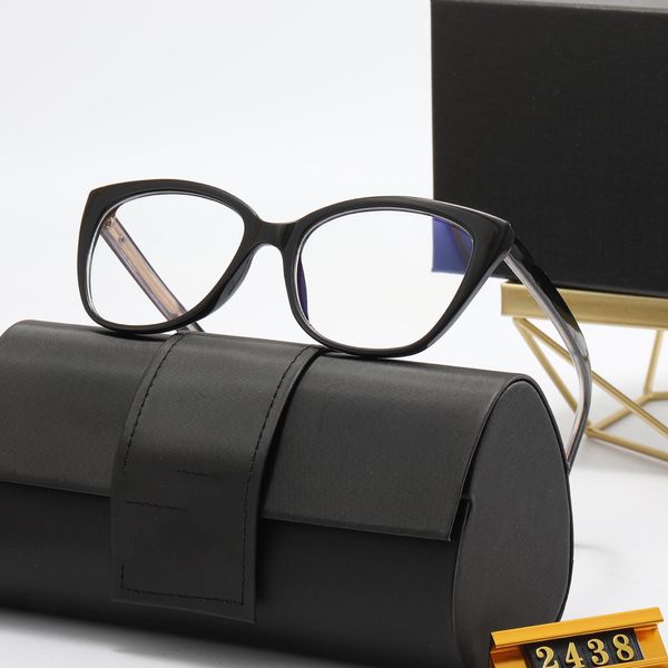 summer men's and women's sunglasses with metal logo fashion women's brand full frame uv400 lenses large square luxury packagi, White;black
summer men's and women's sunglasses with metal logo fashion women's brand full frame uv400 lenses large square luxury packagi, White;black