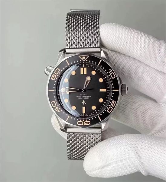 v3 ceramic bezel nttd 42mm no time to die men watches orologio sapphire mens automatic movement mechanical montre de luxe watch james bond 0, Slivery;brown
v3 ceramic bezel nttd 42mm no time to die men watches orologio sapphire mens automatic movement mechanical montre de luxe watch james bond 0, Slivery;brown