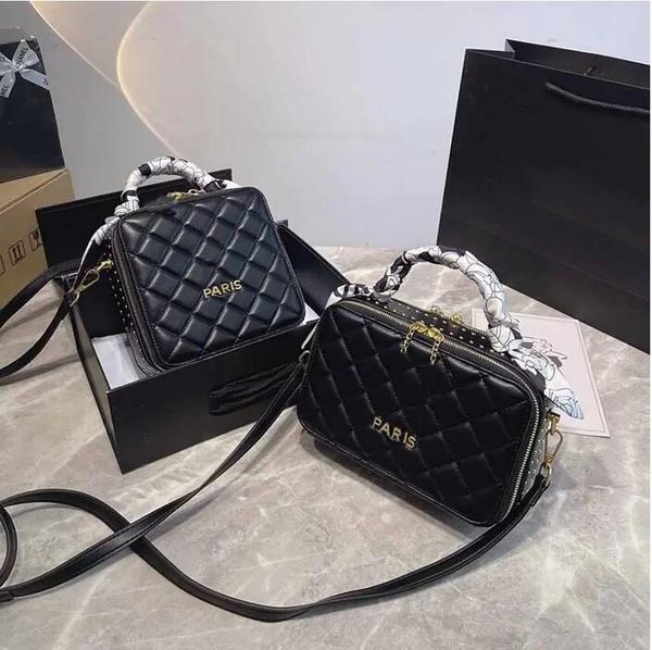 fashion grace women designer bags black and white sheepskin crossbody bag gold-tone metal pendant chains silk scarf handle handbag classic h
fashion grace women designer bags black and white sheepskin crossbody bag gold-tone metal pendant chains silk scarf handle handbag classic h
