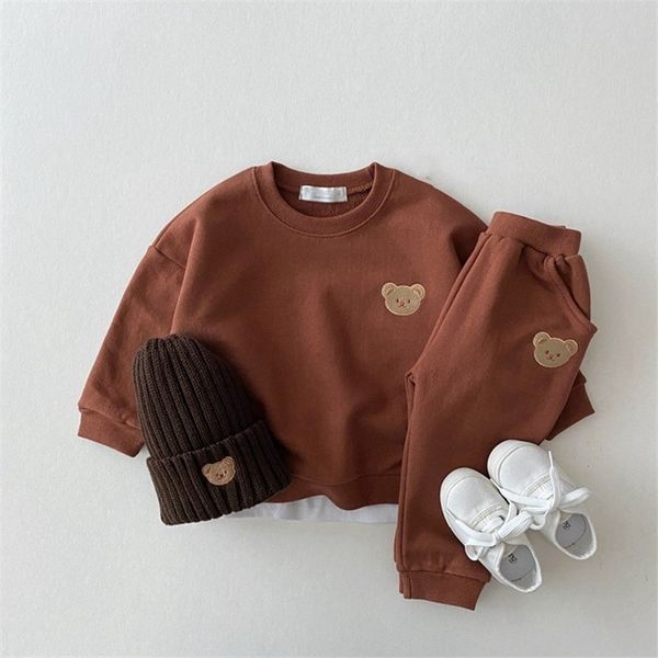 cute bear embroidery long sleeve children casual sweatshirt + harem pants 2pcs baby boy clothes set fashion girls clothing suit 220315, White
cute bear embroidery long sleeve children casual sweatshirt + harem pants 2pcs baby boy clothes set fashion girls clothing suit 220315, White