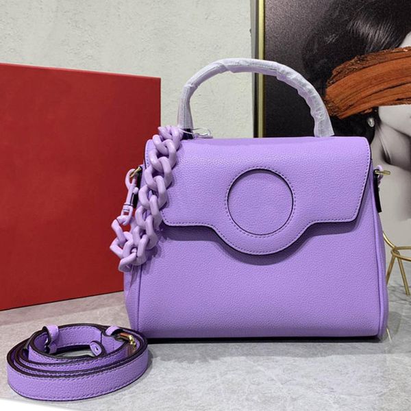 evening bags women shoulder bag handbag leather material chain with decorative design
evening bags women shoulder bag handbag leather material chain with decorative design