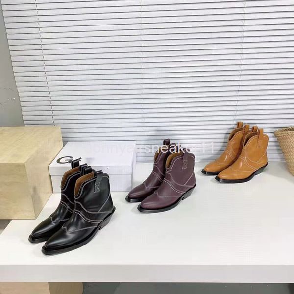 boots high end western cowboy boots leather spring and autumn thick heel single pointed short women's high heels, Black
boots high end western cowboy boots leather spring and autumn thick heel single pointed short women's high heels, Black
