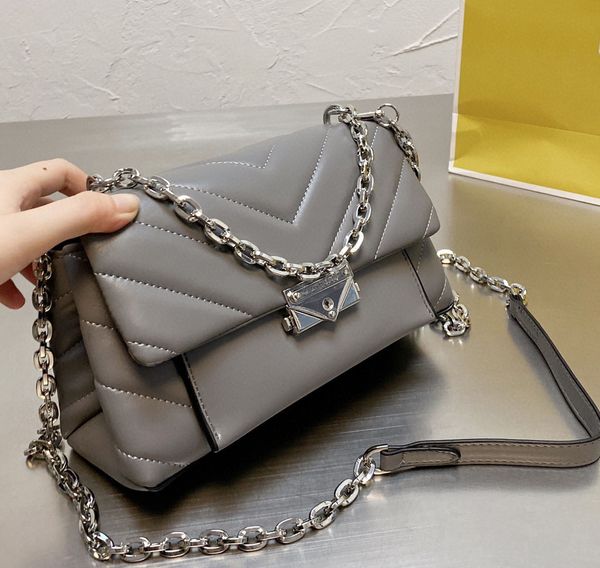 black soho large small quilted leather shoulder bag in grey handbags silver chain metal luxury designer soft pad crossbody flap cool lady pu
black soho large small quilted leather shoulder bag in grey handbags silver chain metal luxury designer soft pad crossbody flap cool lady pu