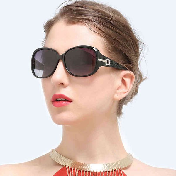 designer ray cycle luxurious sunglasses hip hop glasses new driving version of tide polarizing sunglasses for women sunscreen and anti ultra, White;black
designer ray cycle luxurious sunglasses hip hop glasses new driving version of tide polarizing sunglasses for women sunscreen and anti ultra, White;black
