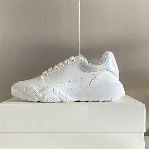 new sneakers for spring and summer couple soft little white shoes color contrast heel low casual shoes size 35-45, Black
new sneakers for spring and summer couple soft little white shoes color contrast heel low casual shoes size 35-45, Black